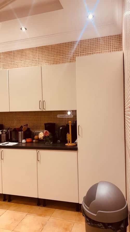 6 bedroom villa in Al Yaqout 8