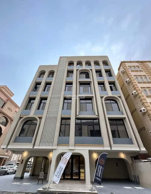 3 bedroom apartment in Al Rawdah 6