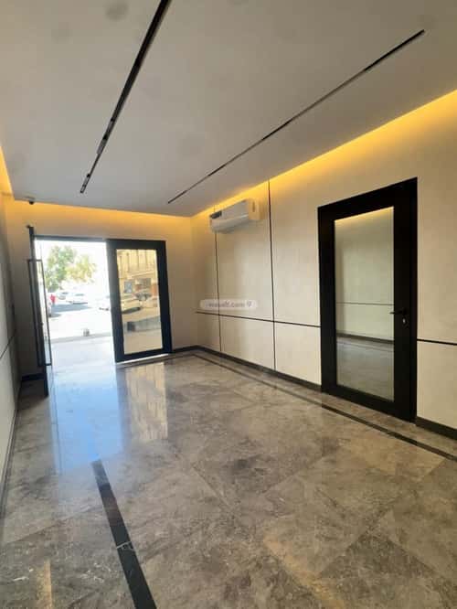 4 bedroom apartment in Al Aziziyah 5