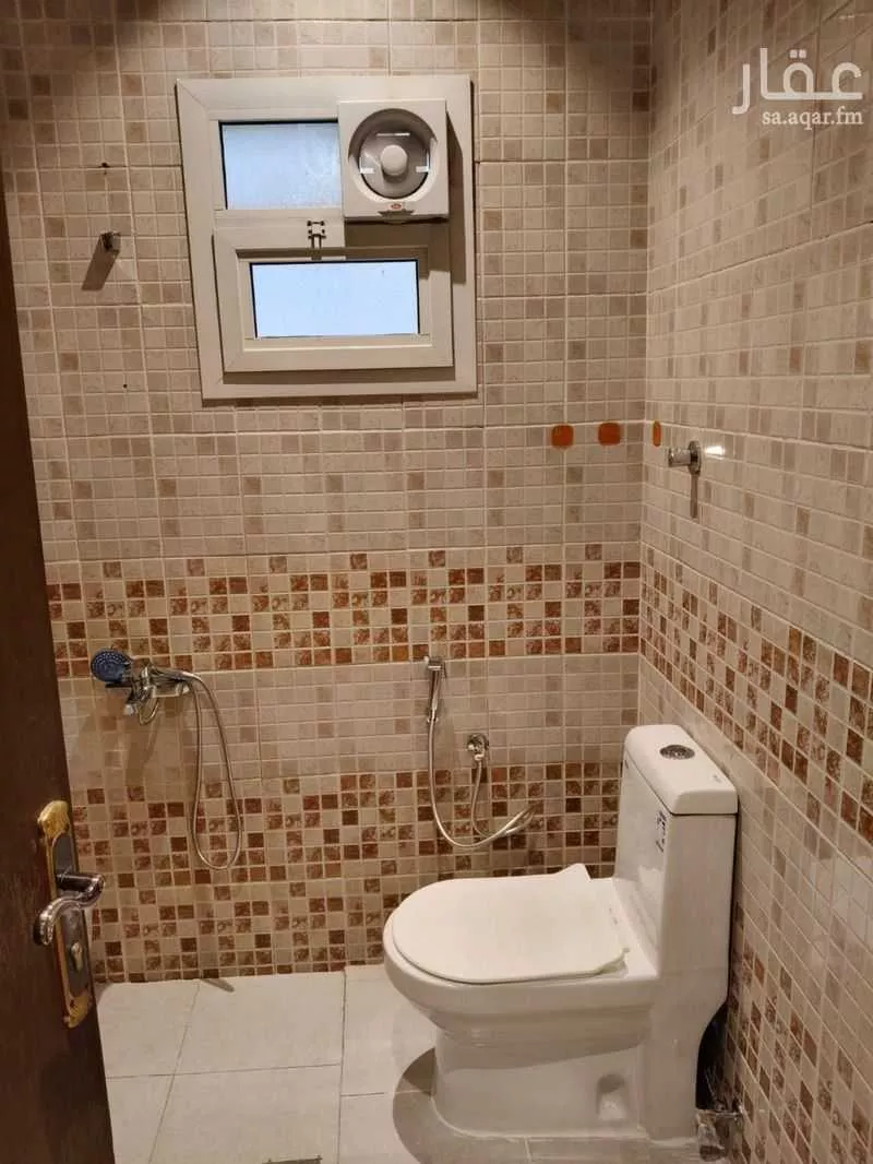 1 bedroom apartment in Ad Dhubbat 5