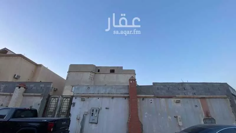 فيلا 10 غرف في الخليج 10