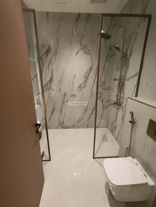 6 bedroom villa in Al Yaqout 5