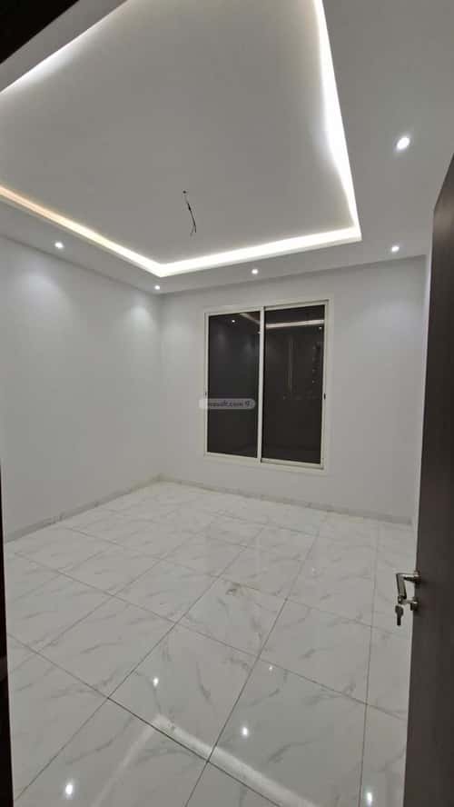 شقة 5 غرف في المروة 3