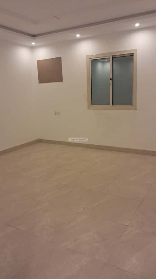3 bedroom apartment in Prince Abdulmajeed, Jeddah 4