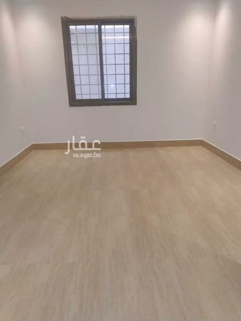 عمارة 120 م² في الياسمين 8