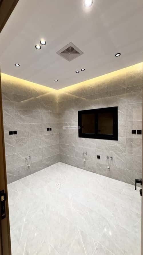 شقة 4 غرف في الروضة 1