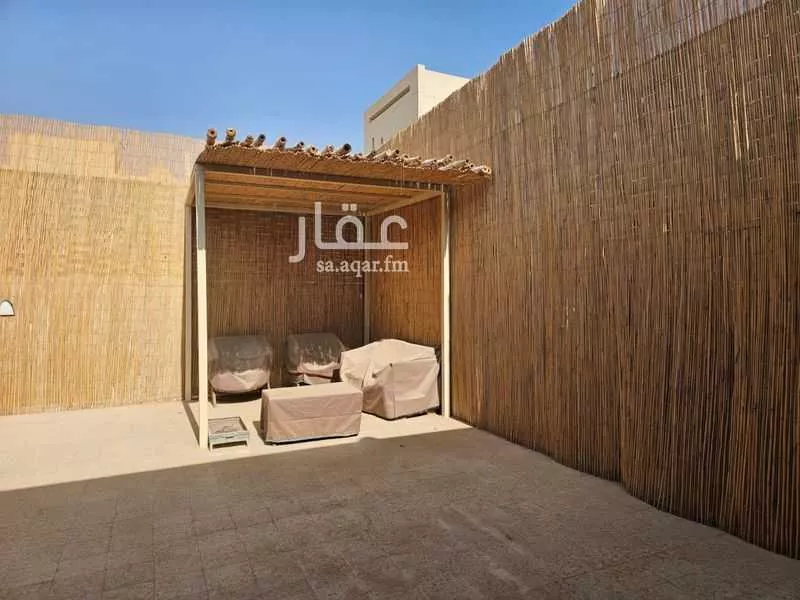 شقة 5 غرف في المونسية 1