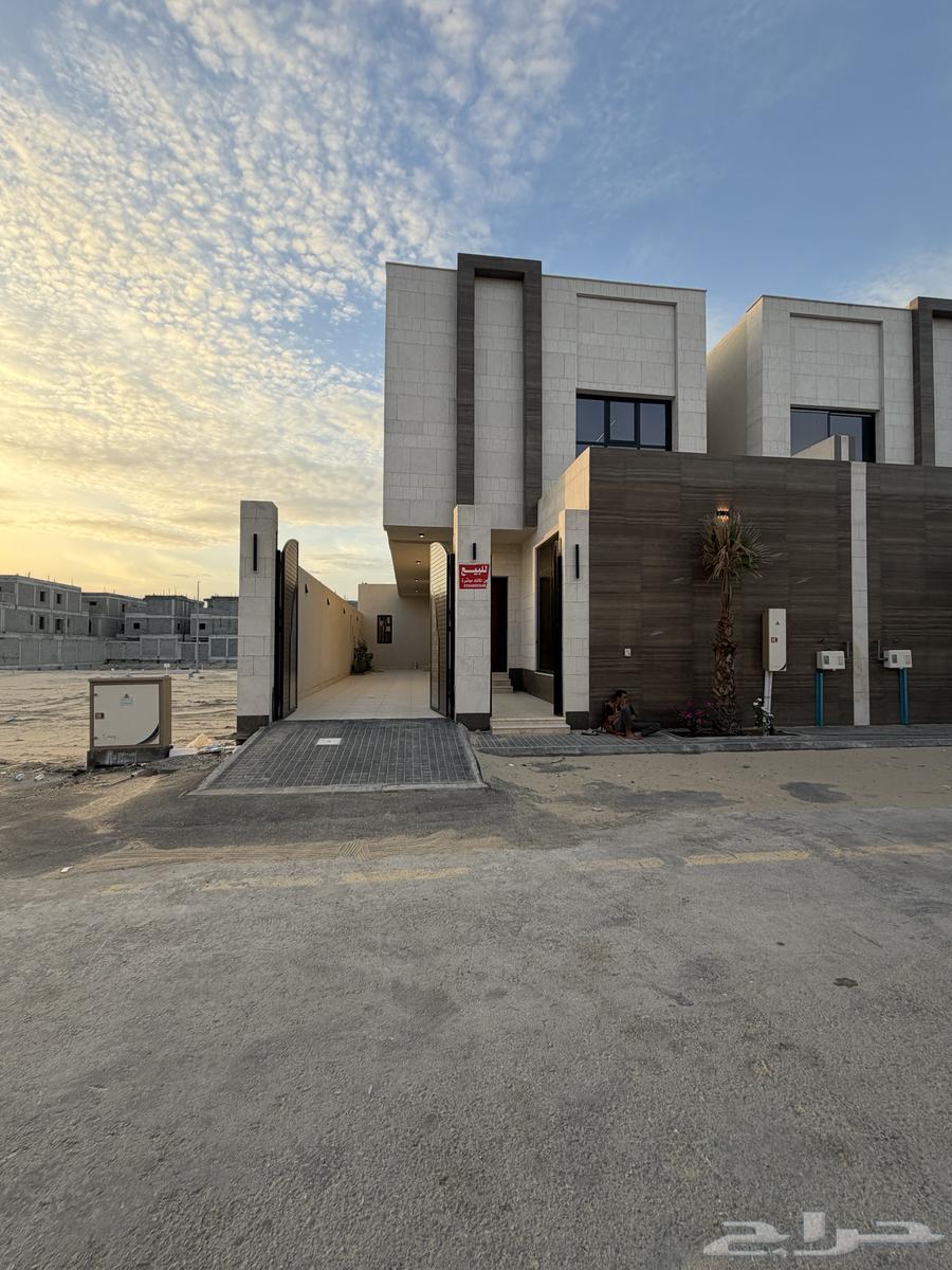 7 bedroom villa in Ash Sharq 2