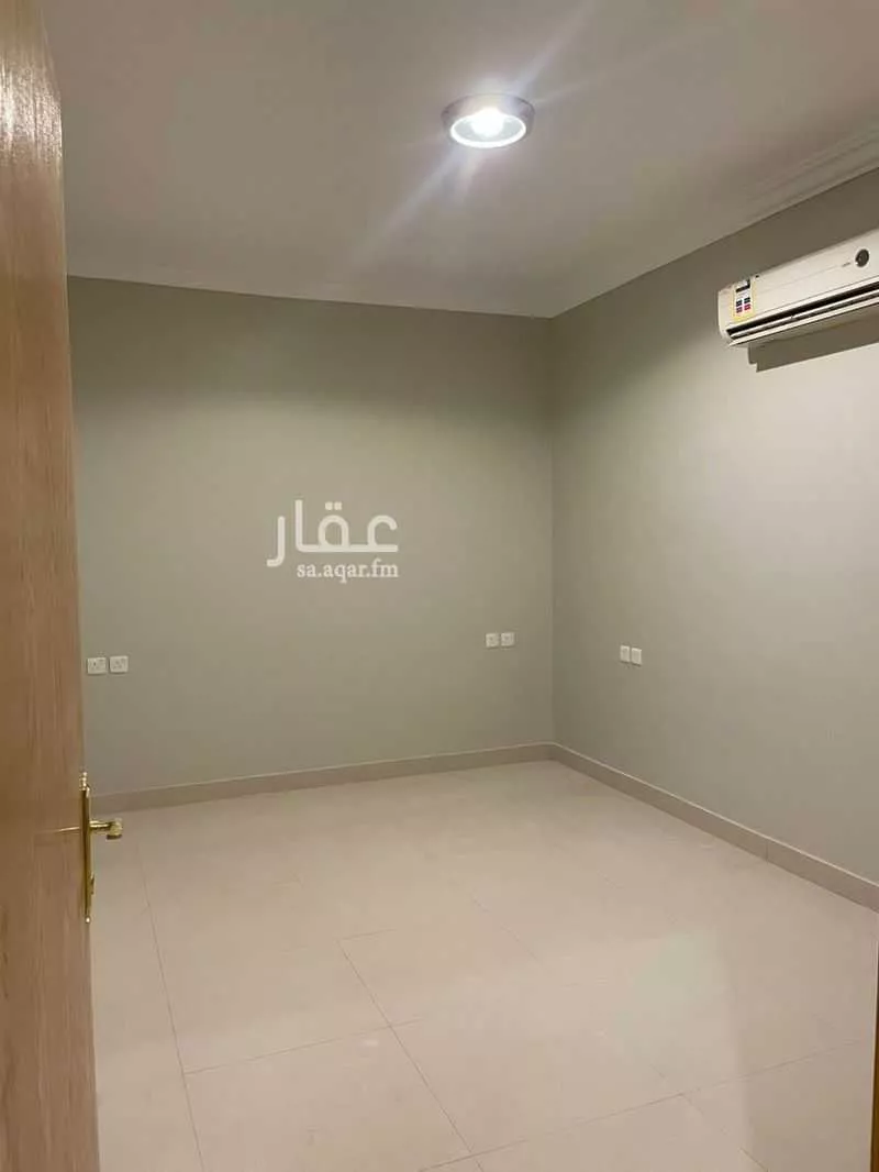 شقة 3 غرف في الملقا 10