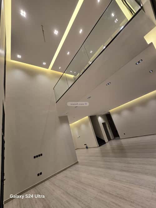 فيلا 7 غرف في الشراع 5