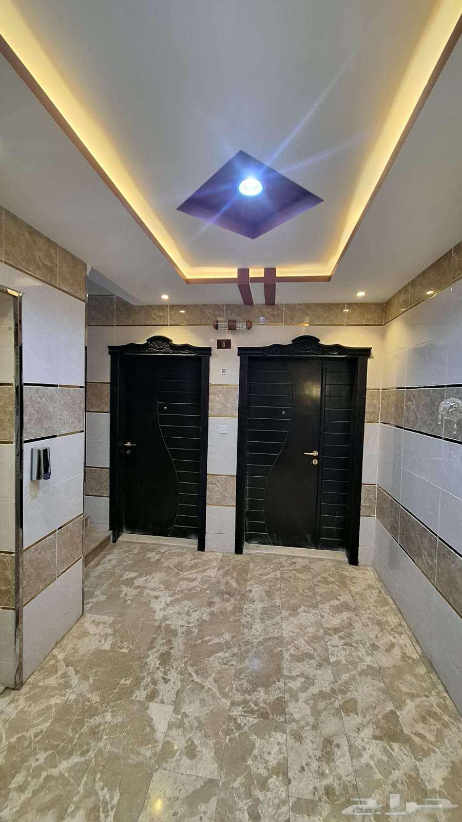 شقة 5 غرف في البحيرات 2