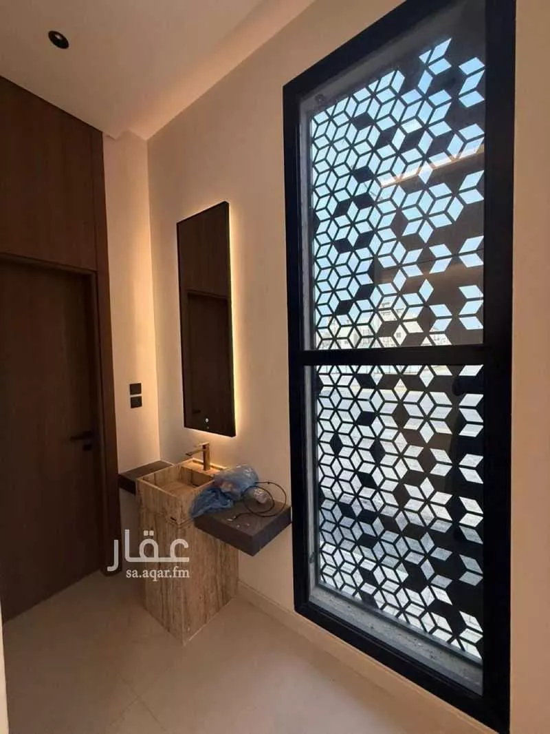 فيلا 5 غرف في المهدية 4