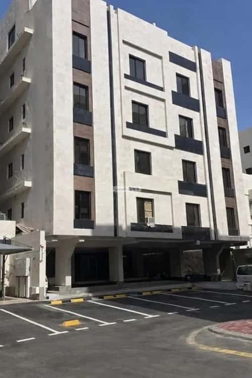 3 bedroom apartment in Al Salamah 6