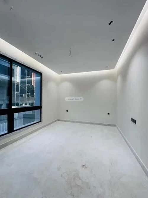 4 bedroom apartment in Al Rawdah 4