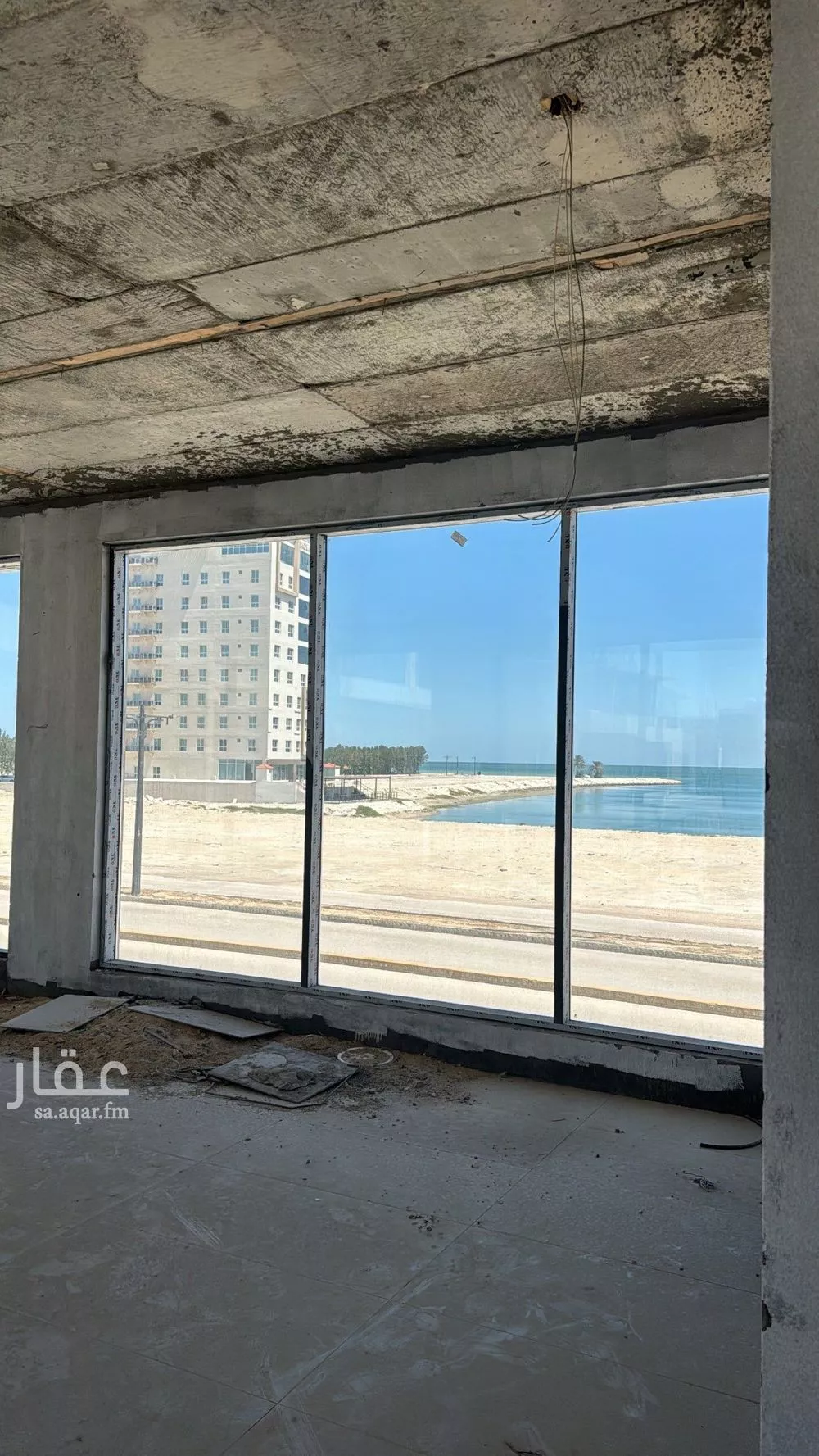 مكتب 2431 م² في الخور 1