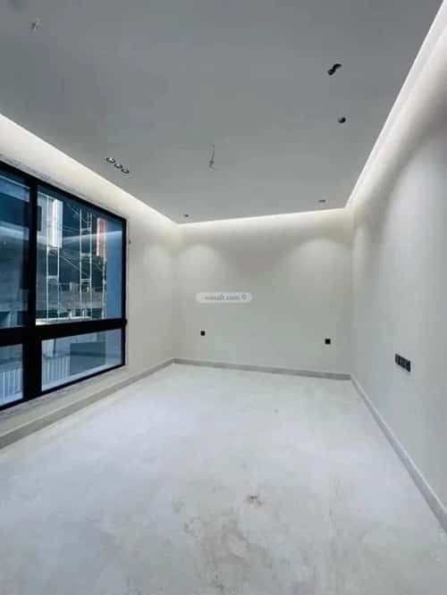 4 bedroom apartment in Al Rawdah 4