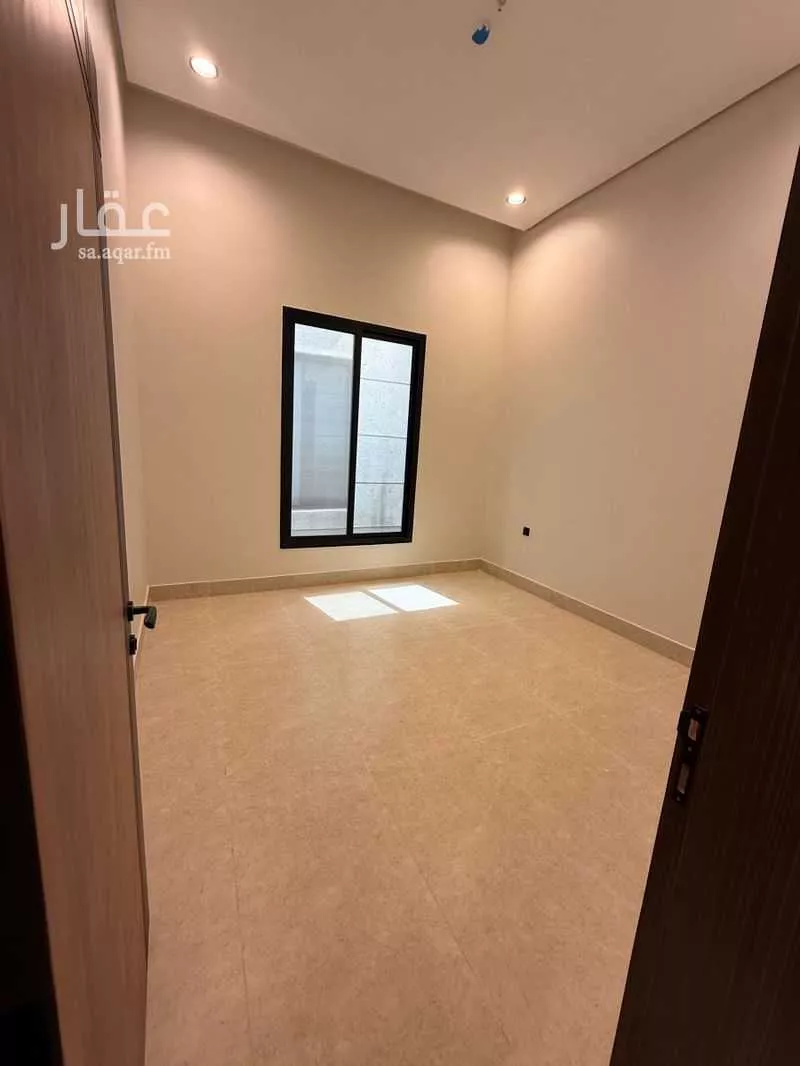 3 bedroom apartment in Al Hamra, Eastern Province 7