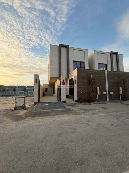 فيلا 7 غرف في الشروق 3