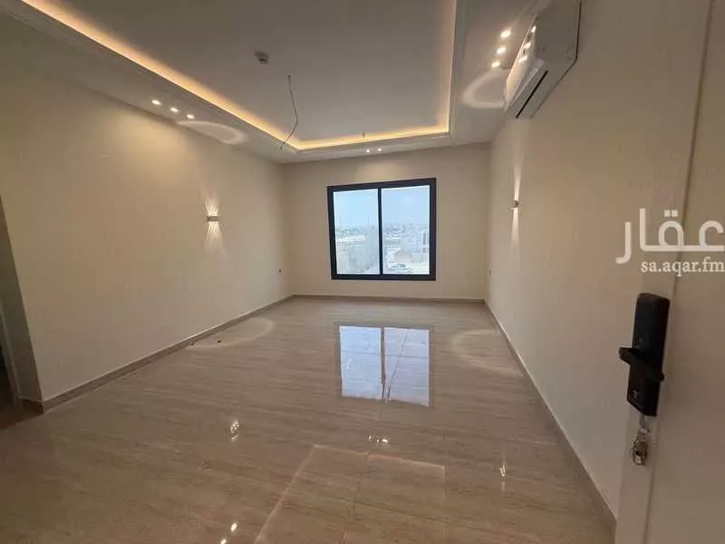 شقة 3 غرف في العليا 4