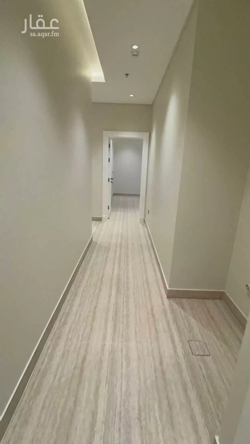 شقة 3 غرف في الحمرا 4