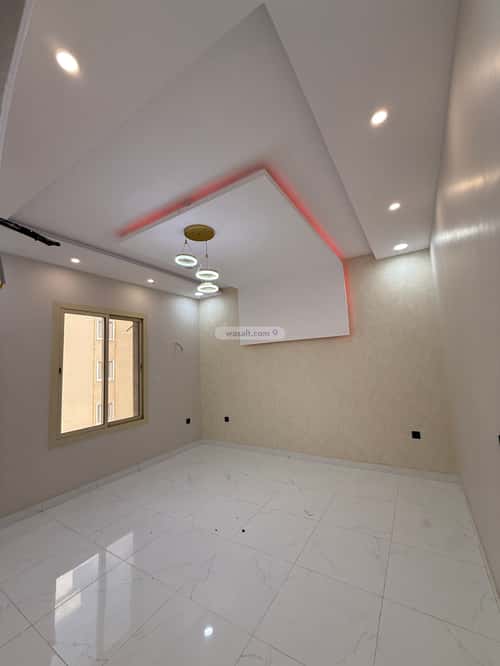 5 bedroom apartment in Muraykh 8