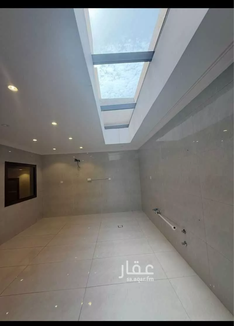5 bedroom villa in Al Amwaj, Jeddah 11