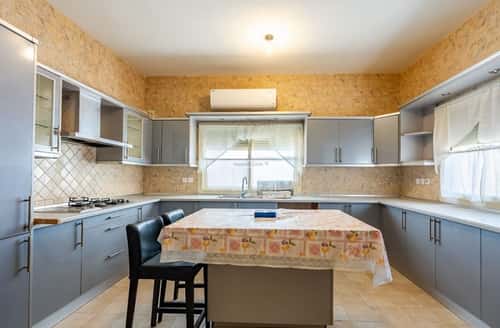10 bedroom villa in Al Naeem 10