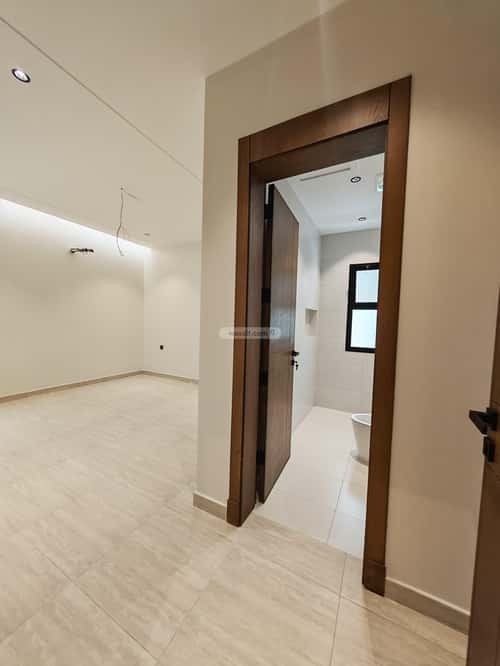 4 bedroom apartment in Al Aziziyah 2