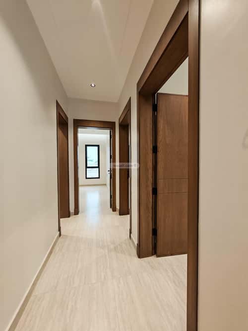 4 bedroom apartment in Al Aziziyah 4