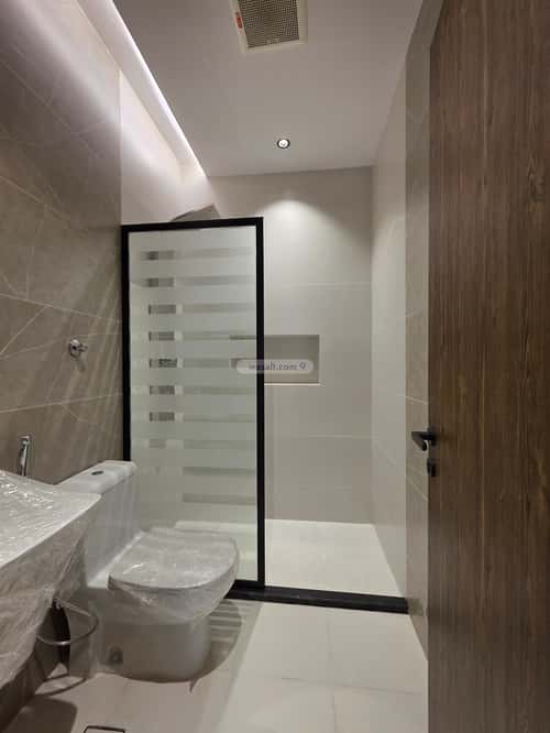 3 bedroom apartment in Al Rawdah 4