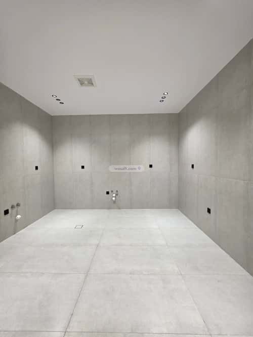 6 bedroom apartment in Al Salamah 5