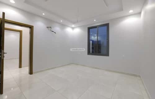 3 bedroom apartment in Al Aziziyah 1