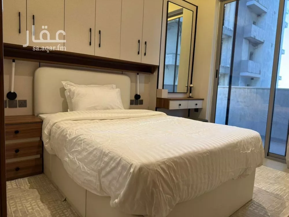 5 bedroom apartment in Al Sahafah 13
