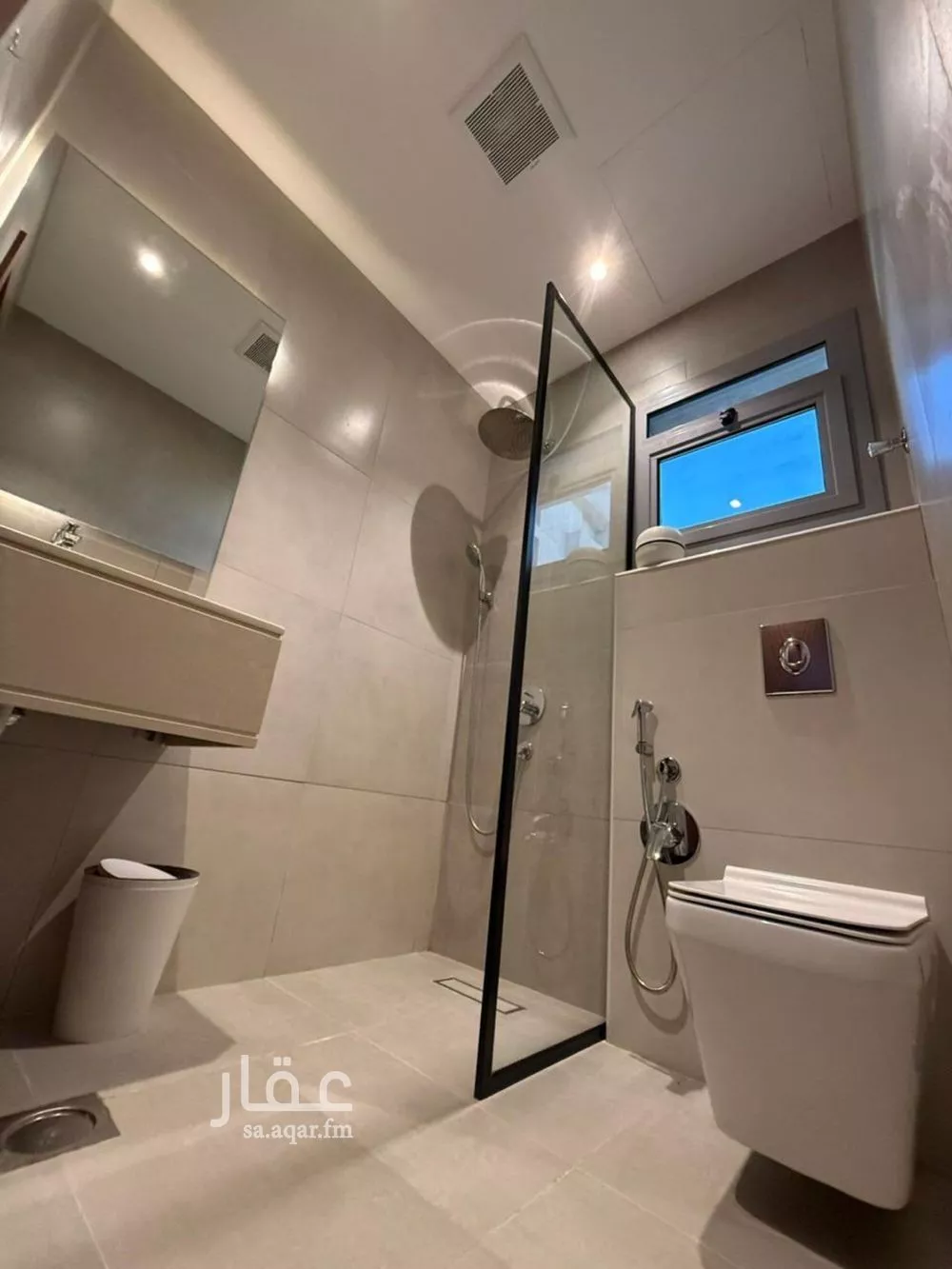 5 bedroom apartment in Al Sahafah 14
