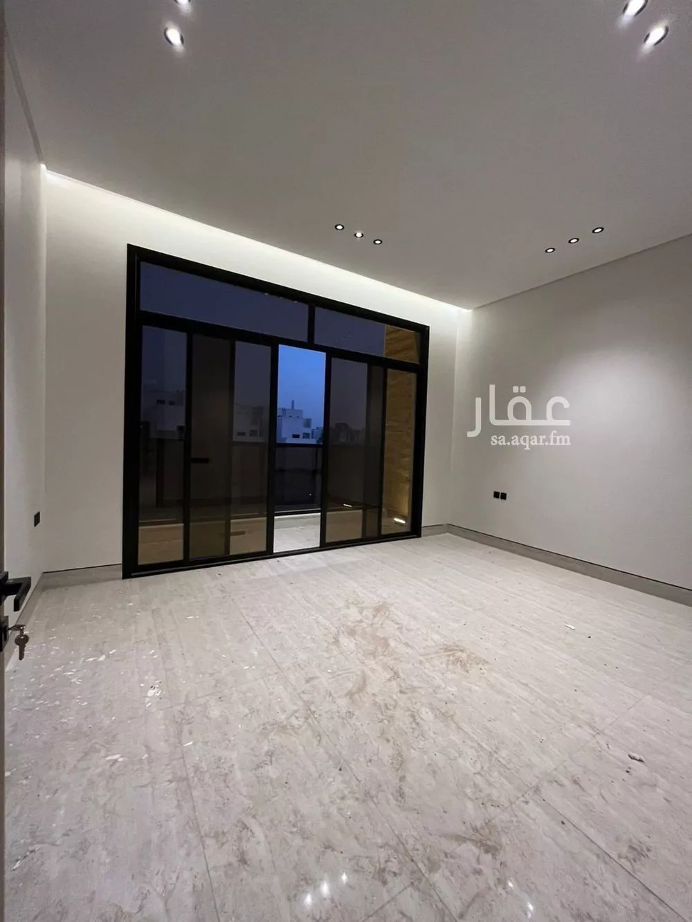 4 bedroom villa in Al Mahdiyyah 17
