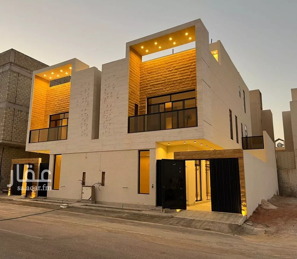 4 bedroom villa in Al Mahdiyyah 5