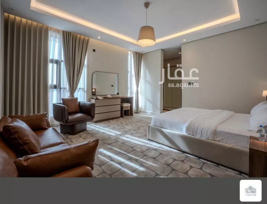 فيلا 4 غرف في السيف 3