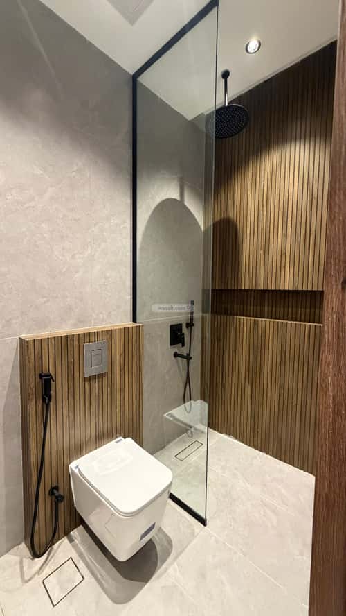 5 bedroom apartment in Al Zahra 8