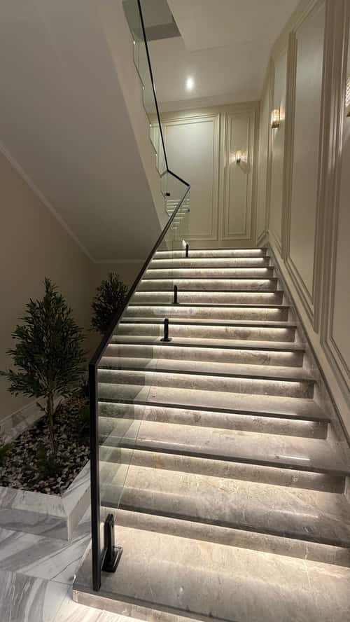 5 bedroom apartment in Al Zahra 16