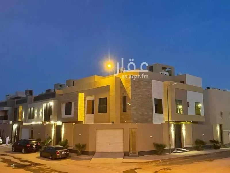 4 bedroom villa in Al Narjis 6