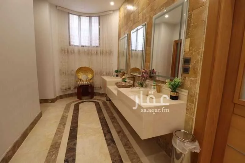 4 bedroom villa in Al Narjis 7
