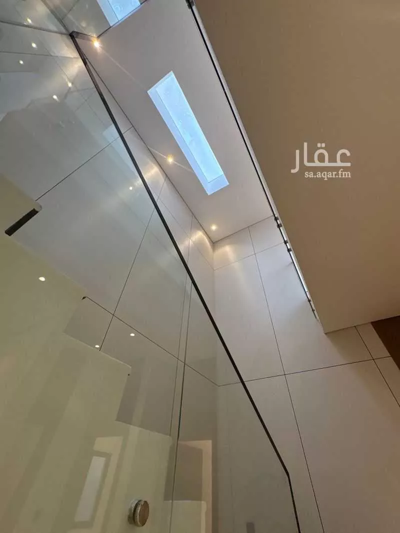 فيلا 7 غرف في الشعلة 9