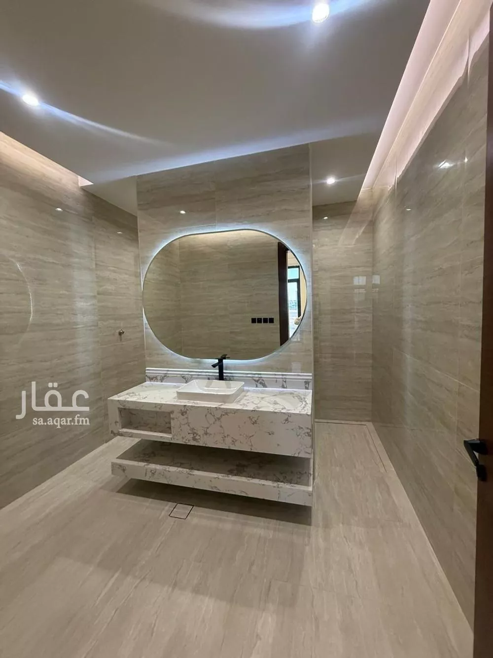 فيلا 6 غرف في المهدية 17