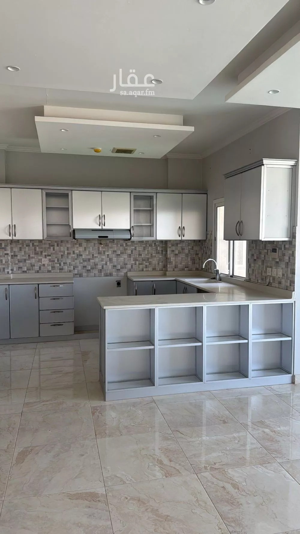 5 bedroom apartment in Al Khour 7