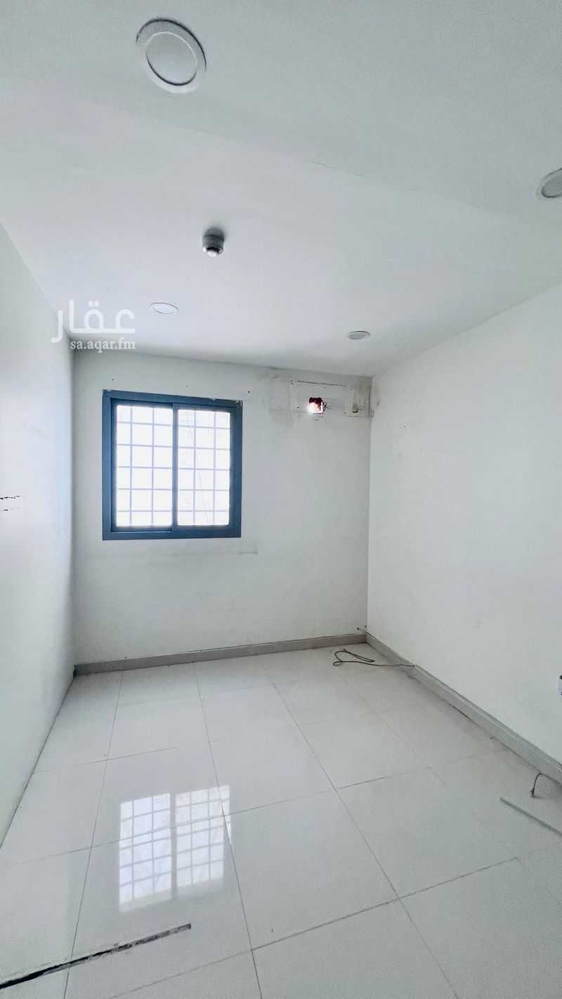 2 bedroom office in Al Aqiq, Riyadh 7