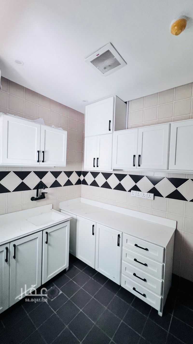 2 bedroom office in Al Aqiq, Riyadh 4