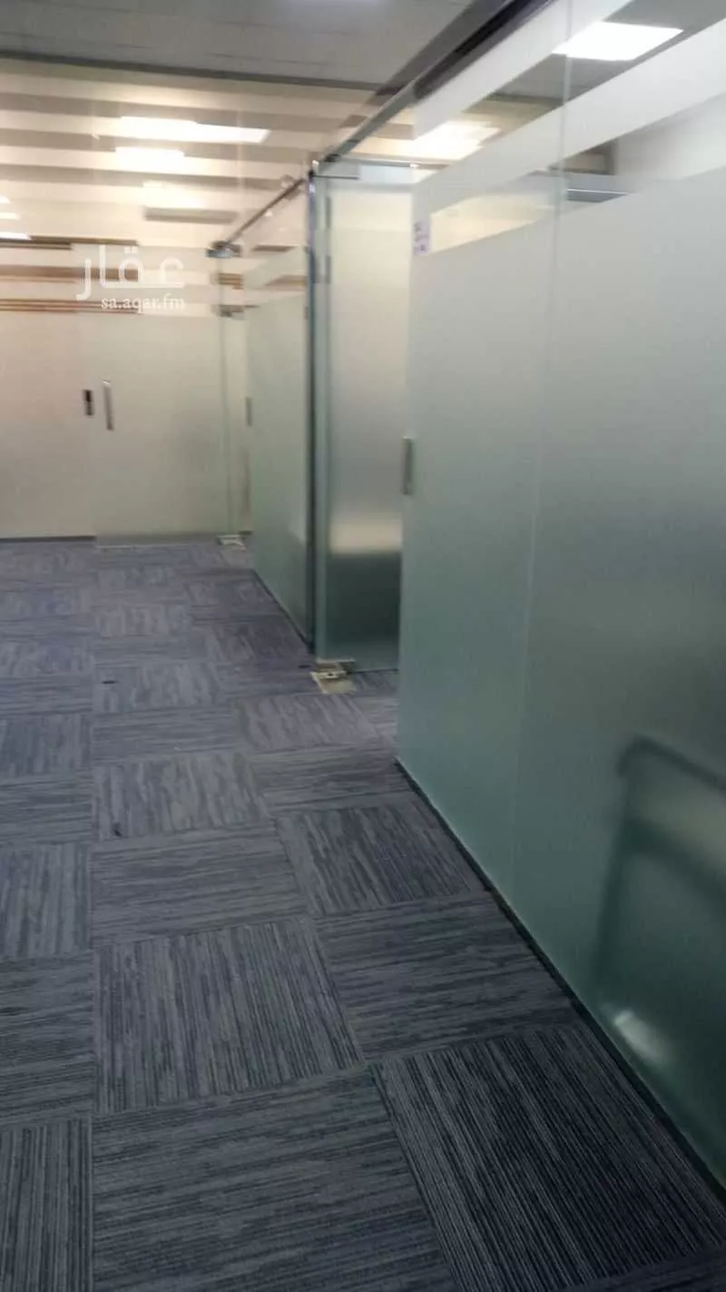 مكتب 3990 م² في الياسمين 1