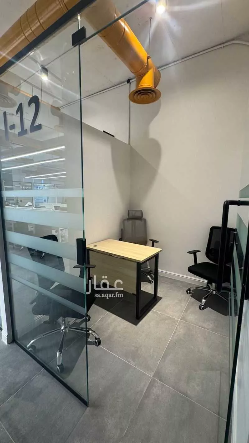 مكتب 5000 م² في الدريهمية 3