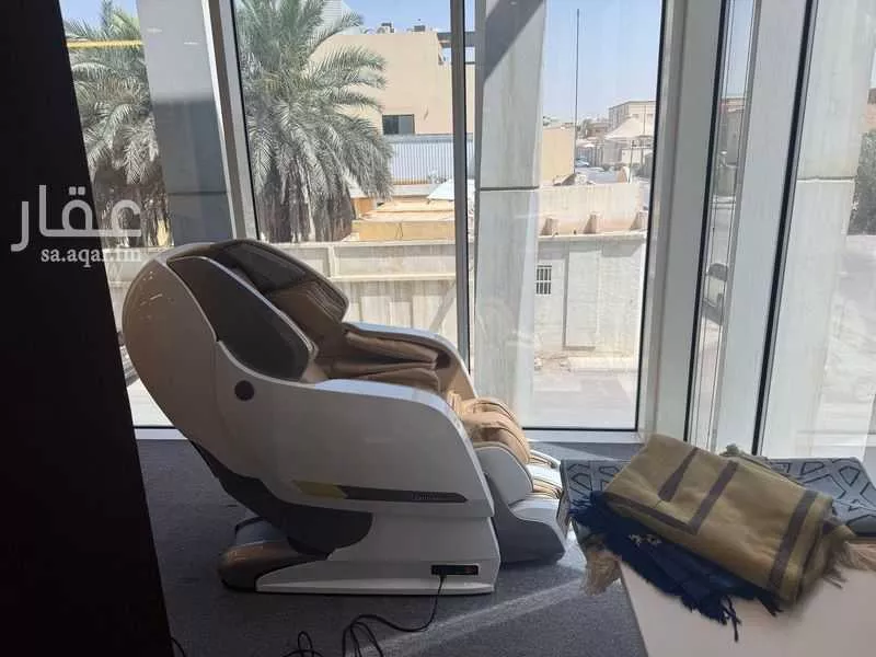 مكتب 1300 م² في النفل 2