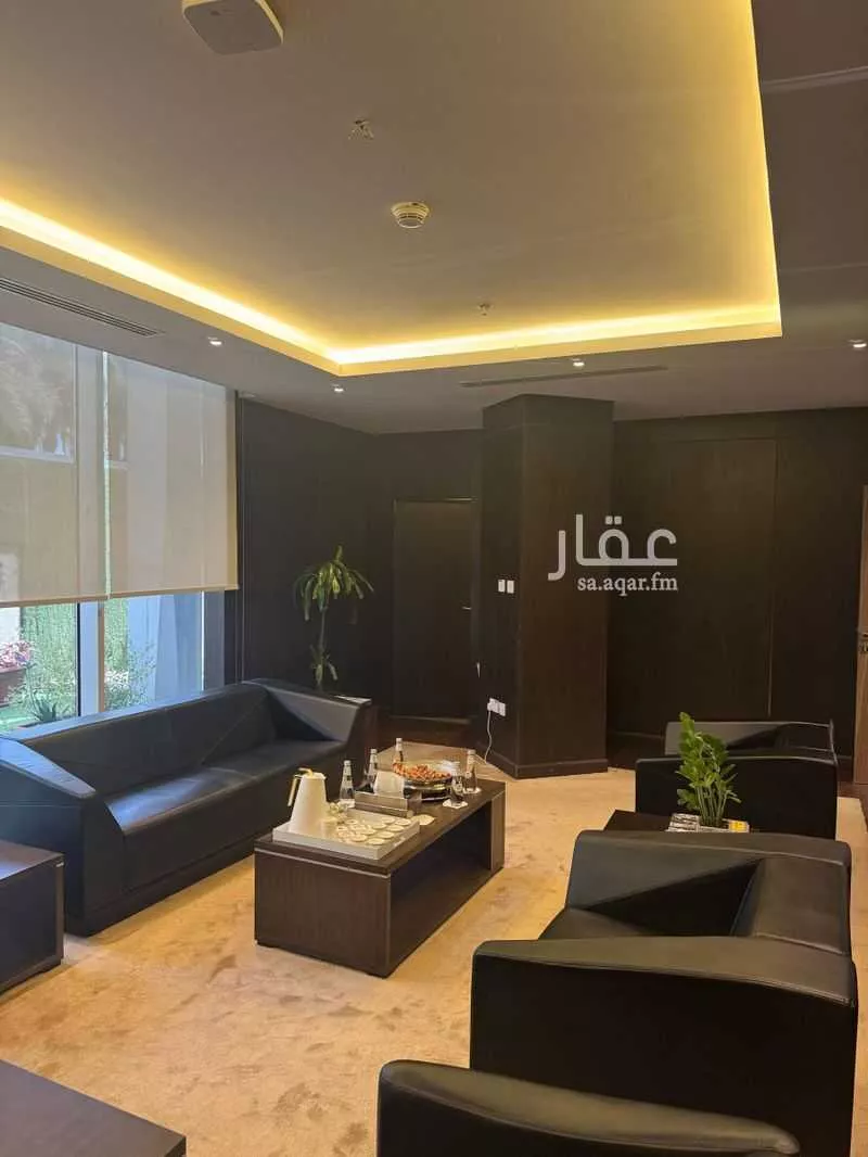 مكتب 1300 م² في النفل 3